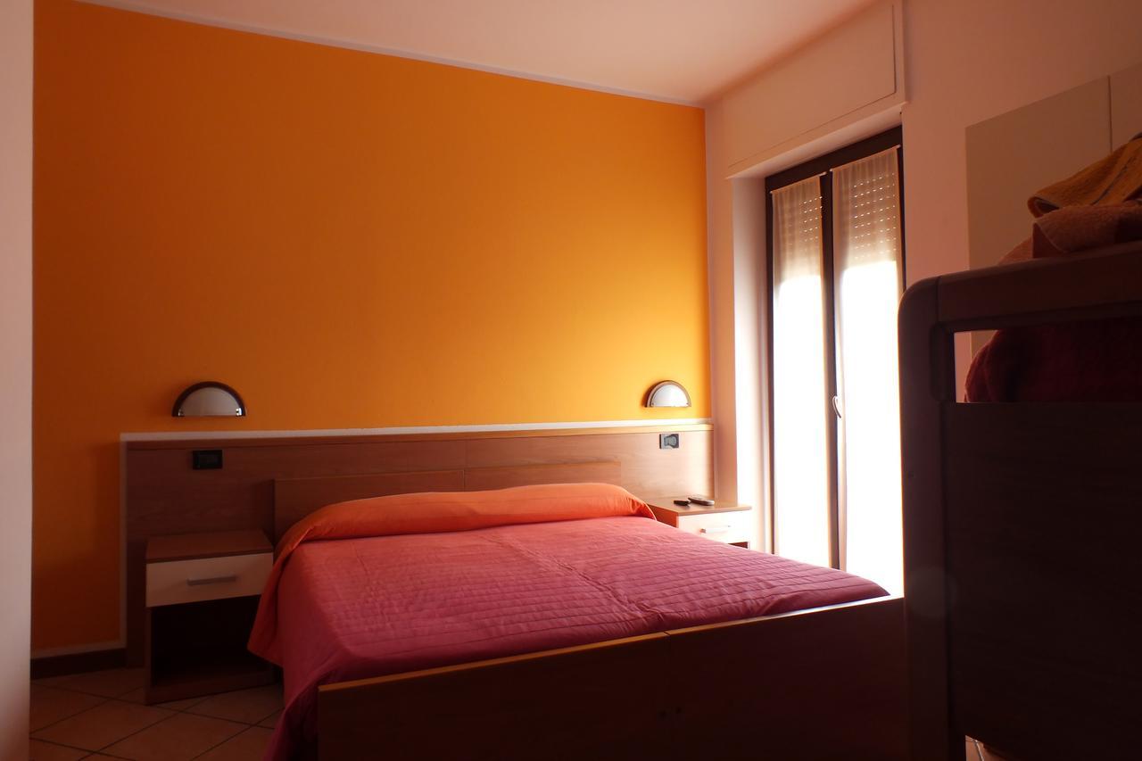 Albergo Ristorante Innocenti Ardenno Luaran gambar