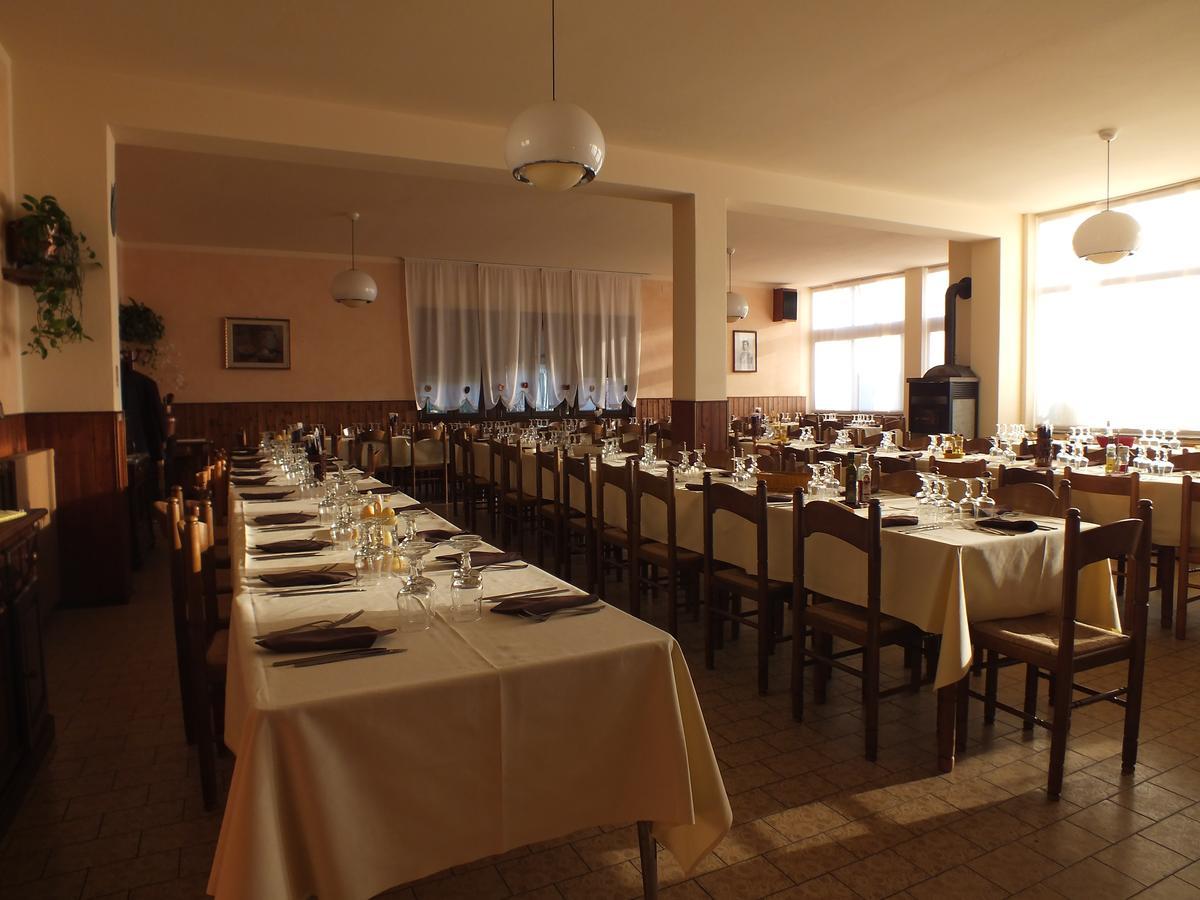 Albergo Ristorante Innocenti Ardenno Luaran gambar