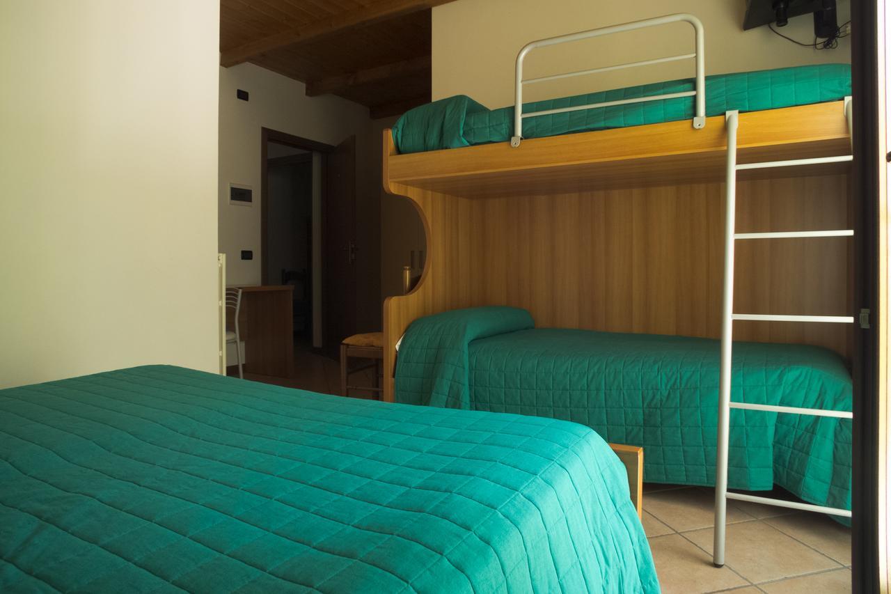 Albergo Ristorante Innocenti Ardenno Luaran gambar